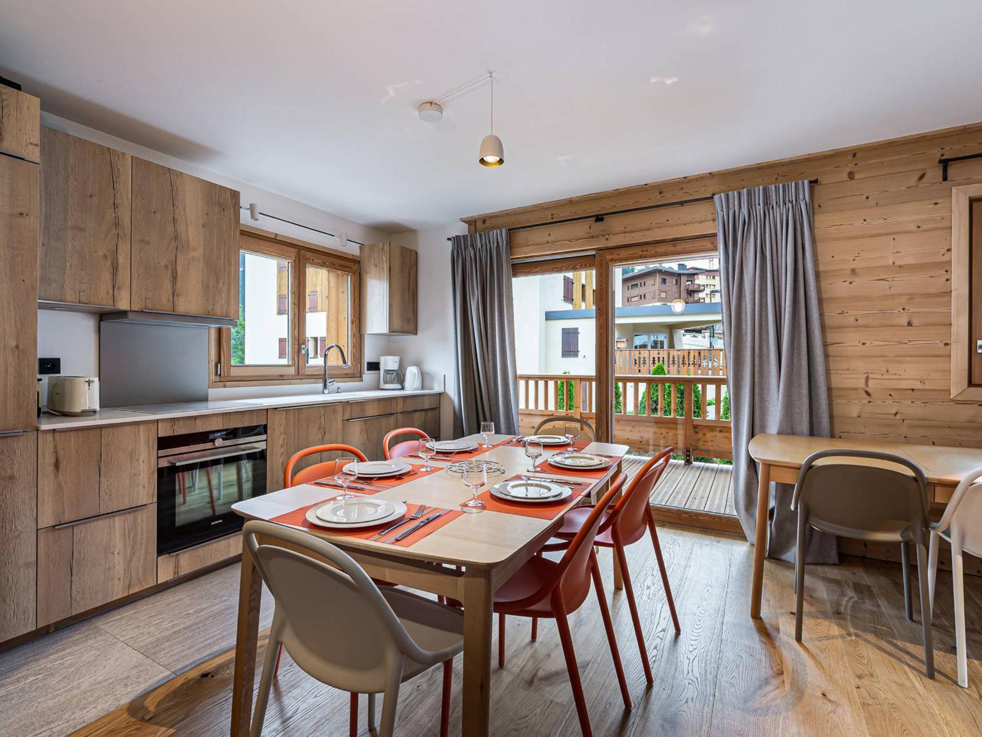 1650, 4 Pièces, 6 Personnes - Fr-1-563-15 Courchevel